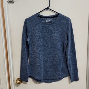 Tek Gear Gray Essential Long Sleeve Top.  Size PS.